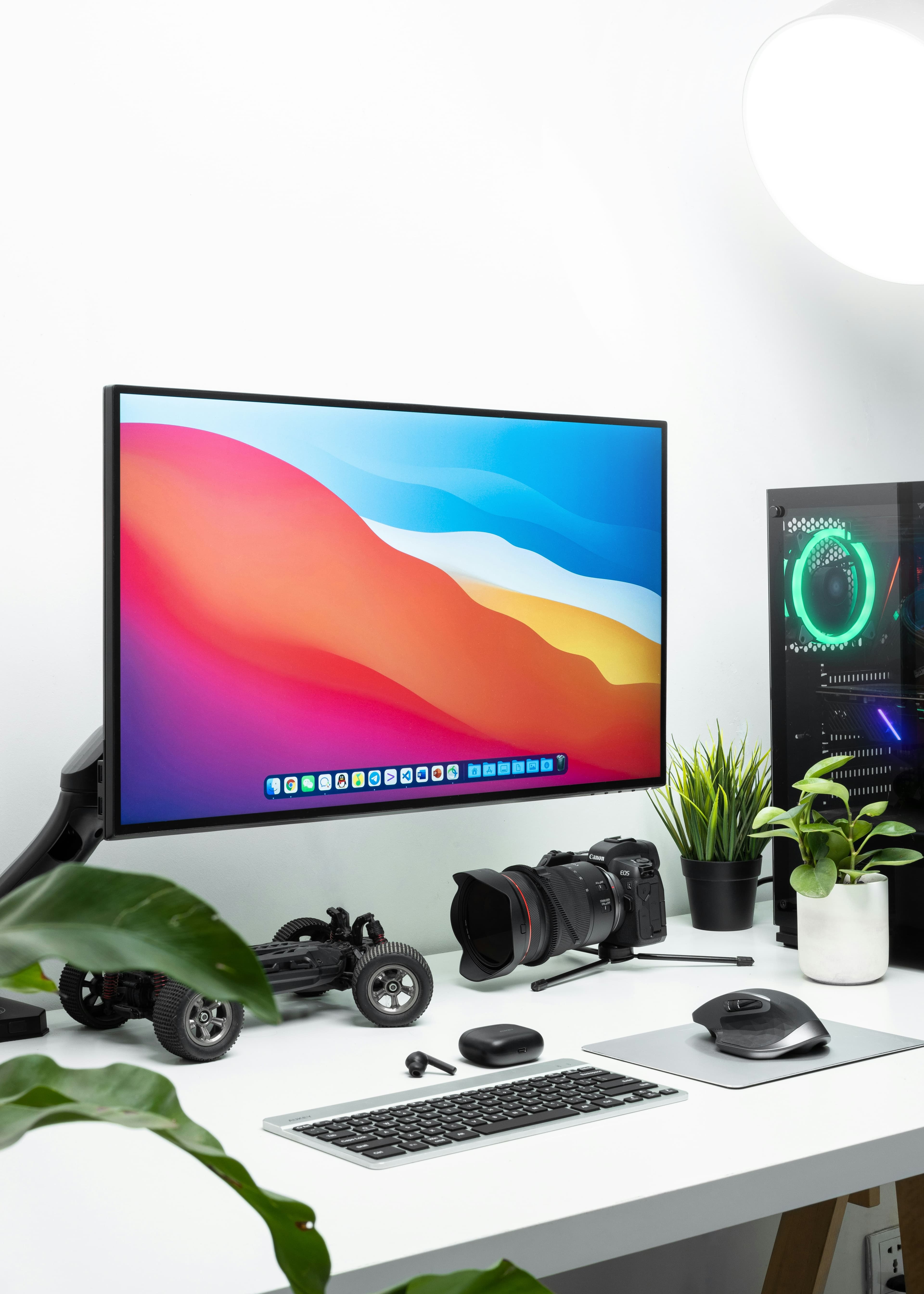 Monitors & Displays